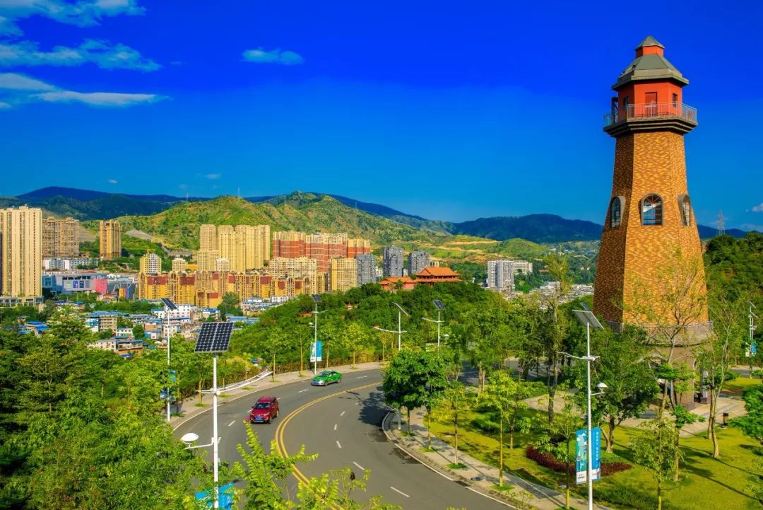 按下&ldquo;快進鍵&rdquo; 跑出仁和&ldquo;加速度&rdquo;丨轉(zhuǎn)型升級點燃產(chǎn)業(yè)發(fā)展&ldquo;助推器&rdquo;